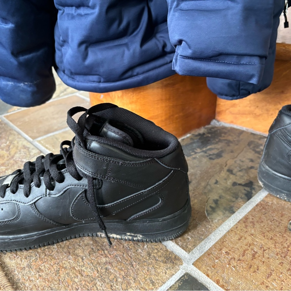 Nike Mid Air Forces - Picture 3 of 3